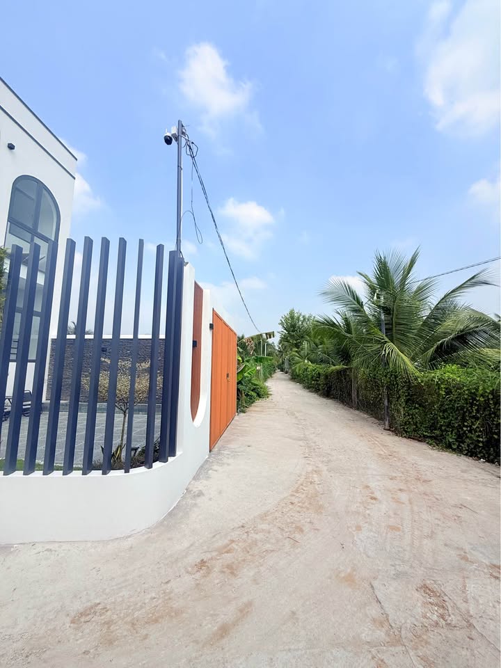 Đất nền Long Hoà A, Đạo Thạnh, 80m² giá 880 triệu - Khu dân cư sầm uất!