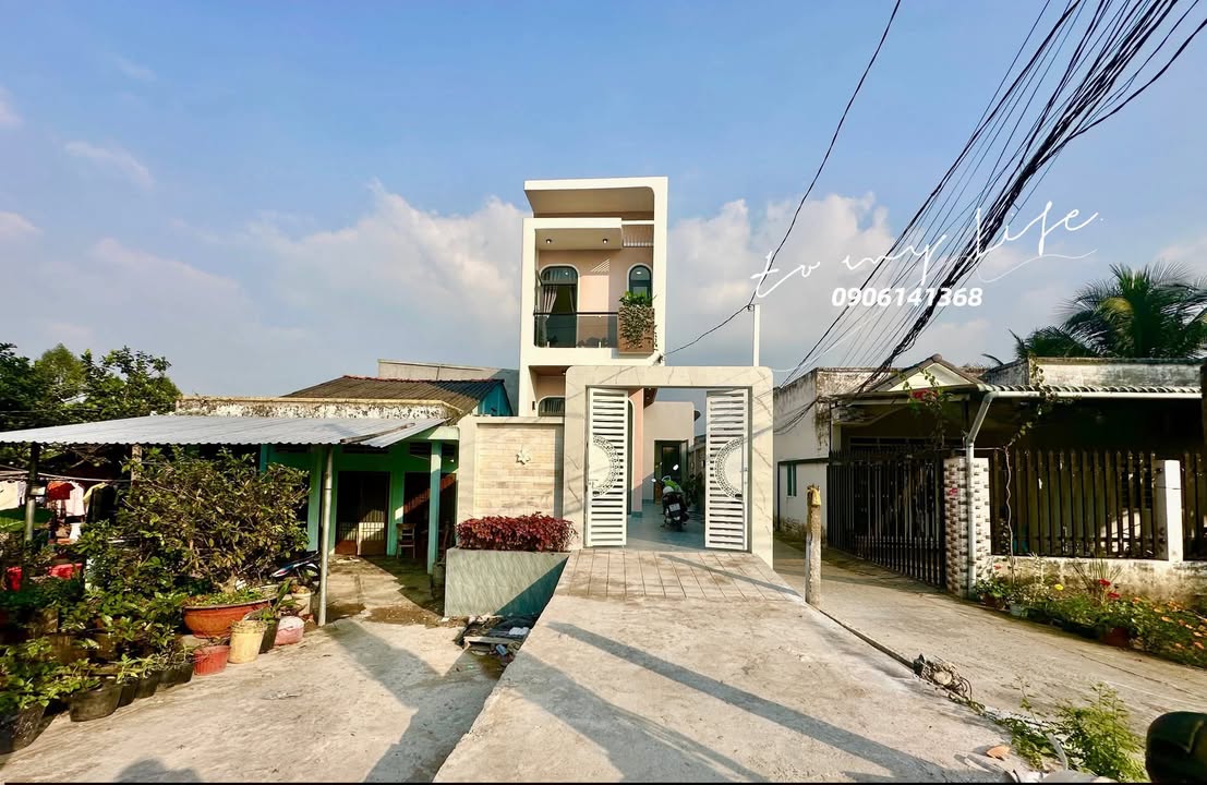 Nhà Mặt Tiền Đường Thạnh Hòa, Mỹ Tho - 75m², 1.98 Tỷ - Sẵn Sàng Vào Ở!