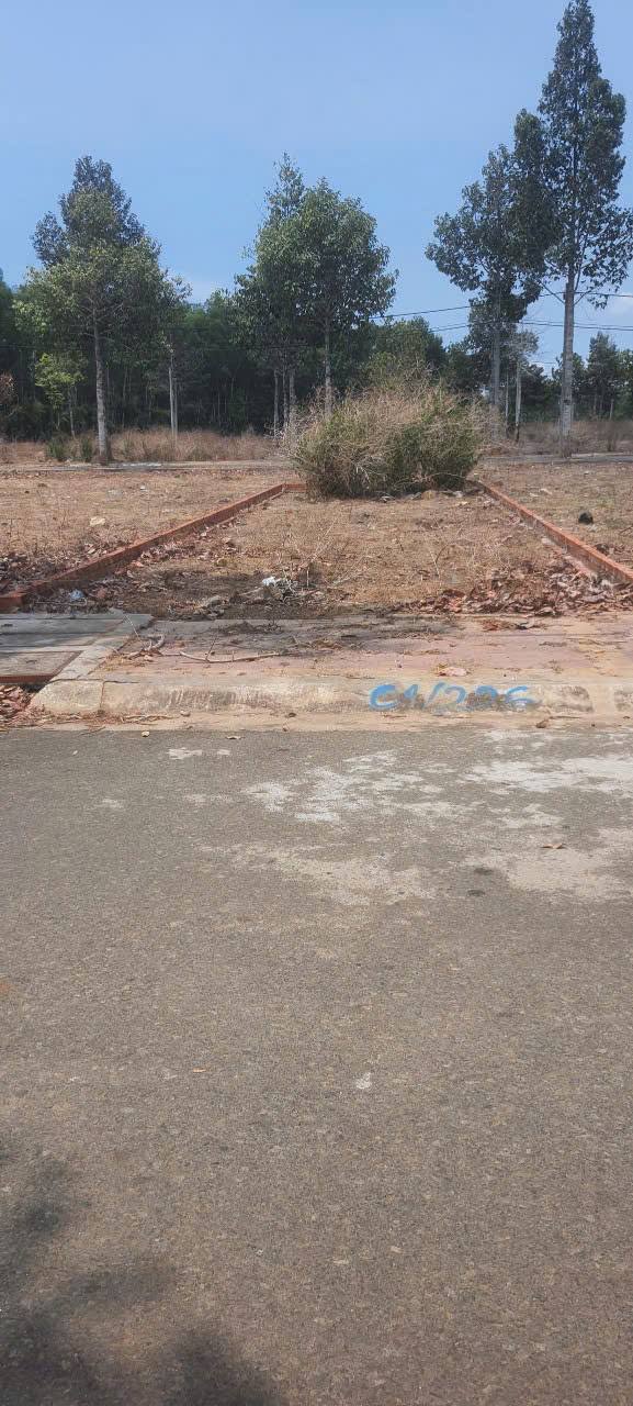 Đất nền Lan Anh 2 Hòa Long 100m² giá 1.35 tỷ - Sổ đỏ chính chủ!