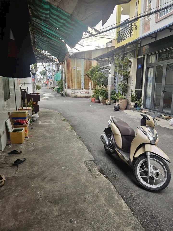 Phòng trọ cho thuê tại Quang Trung, Gò Vấp - Giá 3 triệu/tháng, sạch sẽ và tiện nghi!