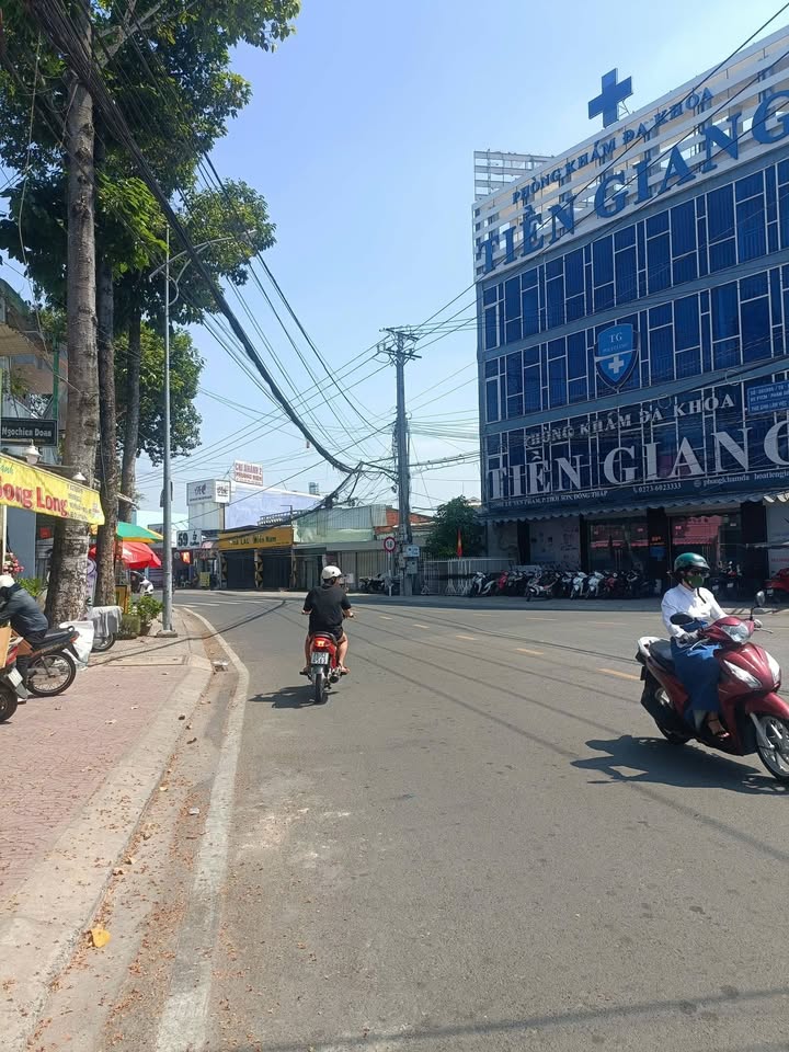Nhà cho thuê tại Lê Văn Phẩm, Huyện Cai Lậy, 2 phòng ngủ - Cơ hội tuyệt vời cho gia đình!