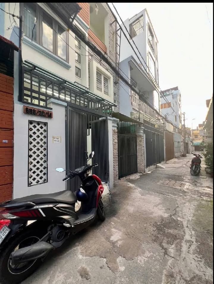 Nhà phố HXH Quang Trung 48m² giá 5.5 tỷ - Thiết kế lệch tầng sang trọng!