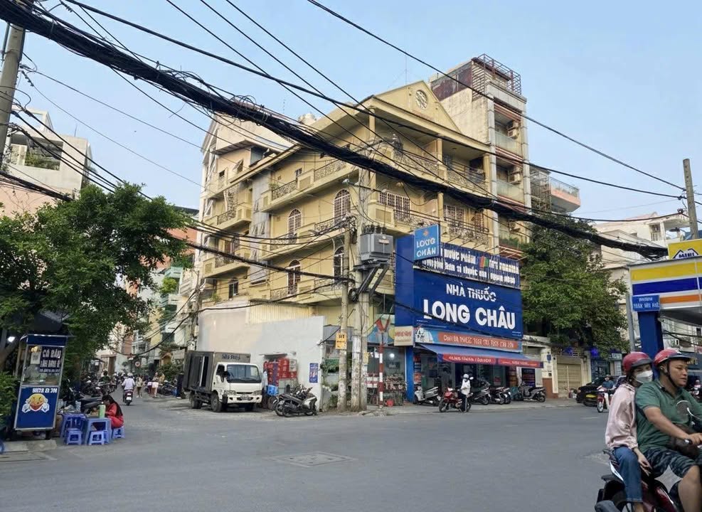 Nhà mặt tiền Nguyễn Cửu Vân, Bình Thạnh, 170m² giá 60 tỷ - Đầu tư sinh lời ngay!