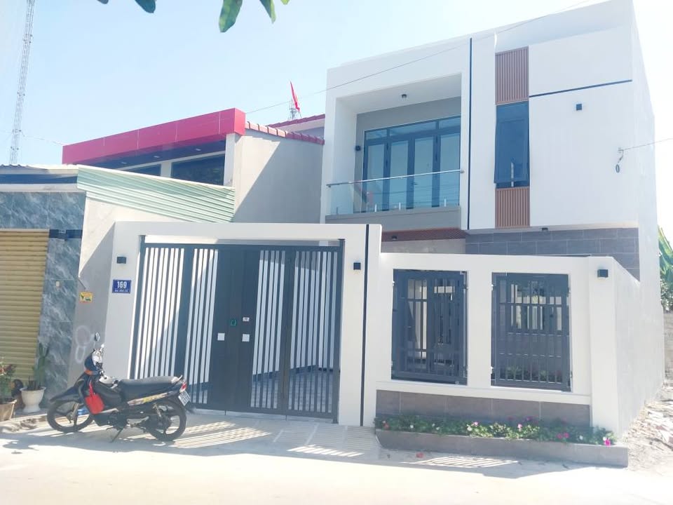 Nhà mặt tiền đường Mạc Đĩnh Chi, Long Điền, 105m² giá 2.65 tỷ - Chính chủ bán gấp!