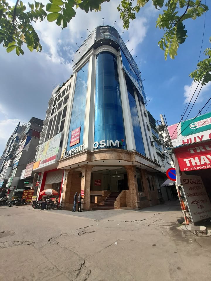 Sàn văn phòng cho thuê tại đường Nguyễn Xiển, Thanh Xuân 125m² giá từ 18 triệu - Không thể bỏ lỡ!