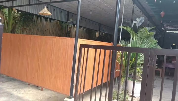 FrontHouse Đường Lý Thái Tổ, 576m² giá 280 triệu - Sẵn sàng hoạt động ngay!