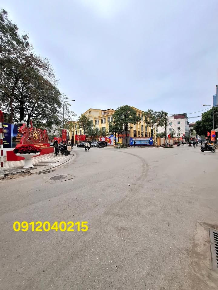 Đất nền Phú Thượng, Tây Hồ 80m² giá 20 tỷ - Cơ hội vàng cho đầu tư!