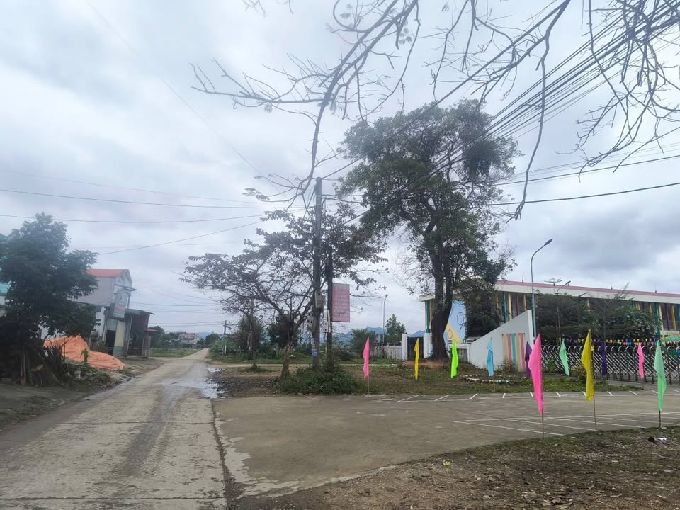 Đất thổ cư 110m² tại Tổ 4 Kim Phú, Tuyên Quang - Giá chỉ 900 triệu!