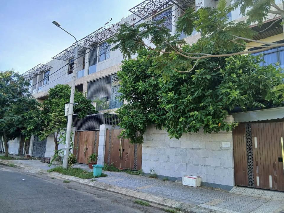 Shophouse 2 mặt tiền Đường Dương Lâm, Sơn Trà, 144m² - Pháp lý rõ ràng, sẵn sàng đầu tư!