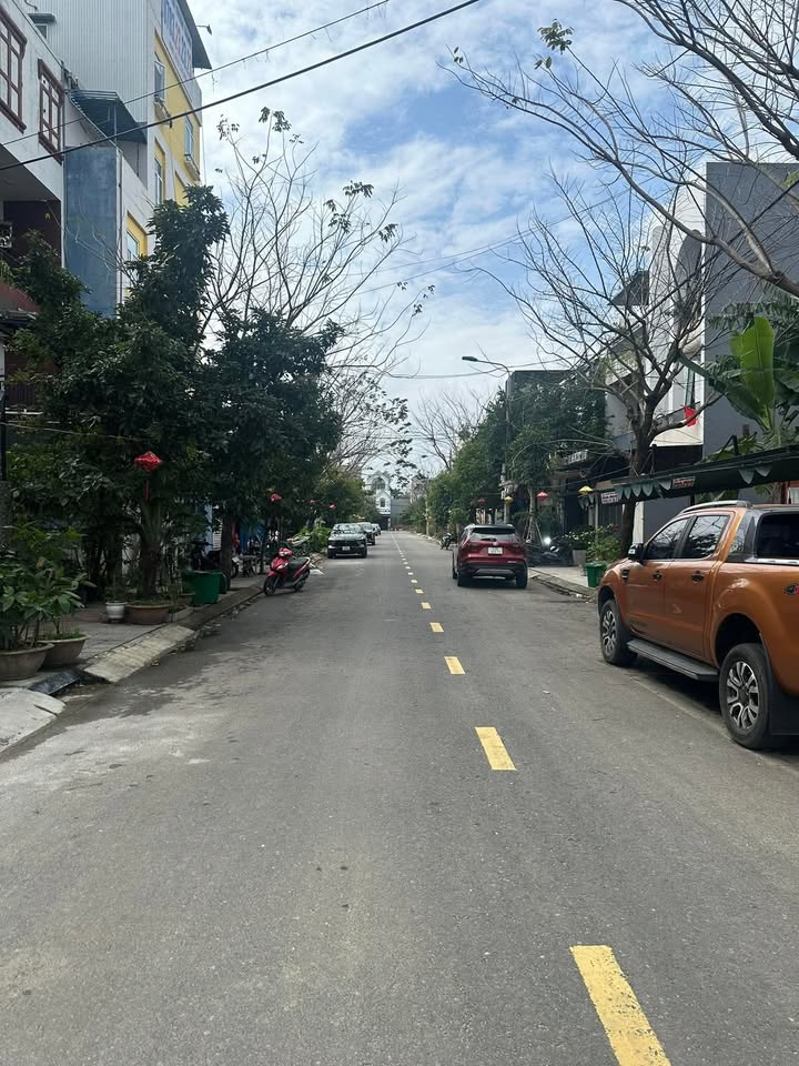 Đất nền Xã Điện Tiến 100m² giá 7 tỷ - Hướng Đông Nam mát mẻ!