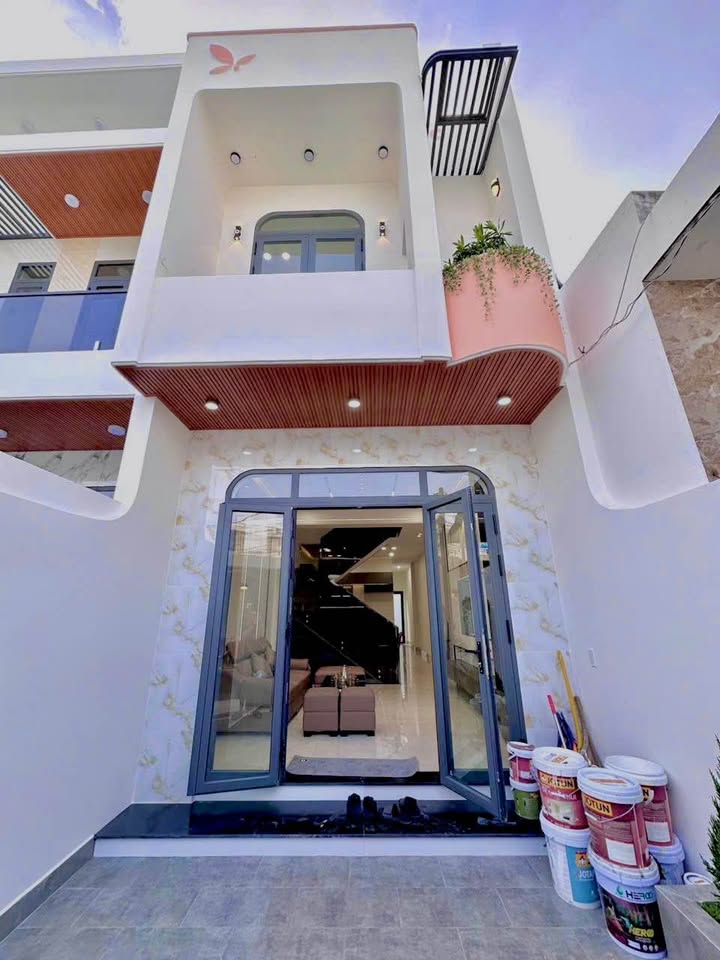 Nhà mới hoàn thiện tại Phạm Thanh, Mỹ Tho 86m² giá 2.68 tỷ - Dọn vào ở ngay đón Tết!