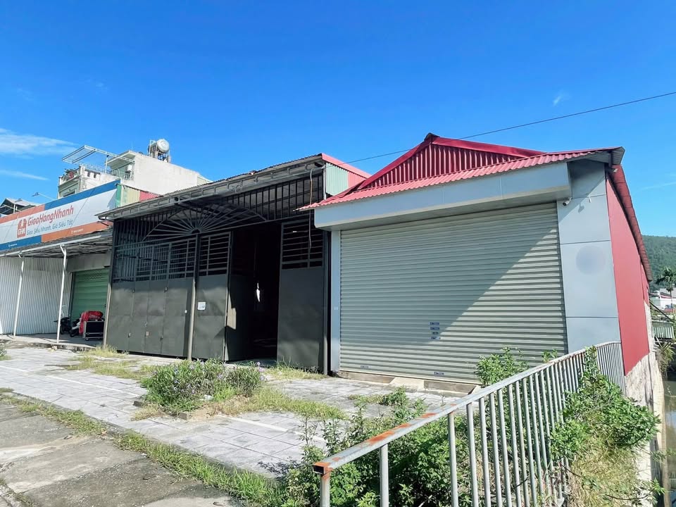 Kho xưởng cho thuê mặt đường Lê Thanh Nghị 500m² giá 20 triệu - Phù hợp kinh doanh đa dạng!