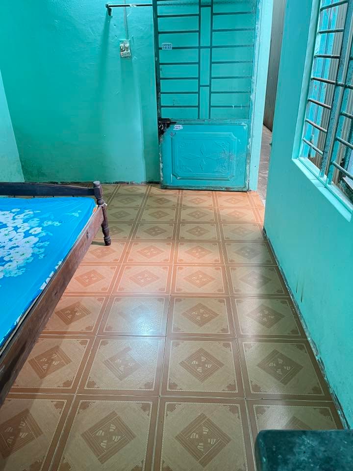 Phòng trọ cho thuê tại 76 Nguyễn, Pleiku - Giá chỉ 600 nghìn/tháng