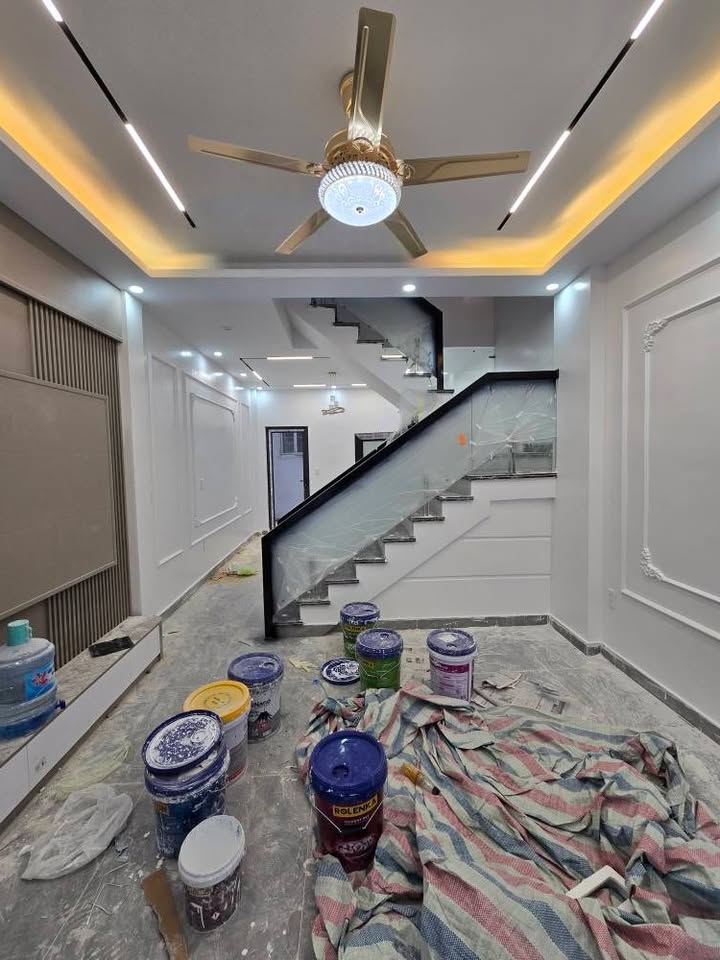 Nhà 3 tầng mới xây tại Tôn Đức Thắng, 40m² giá 3.35 tỷ - Ngõ rộng thoáng