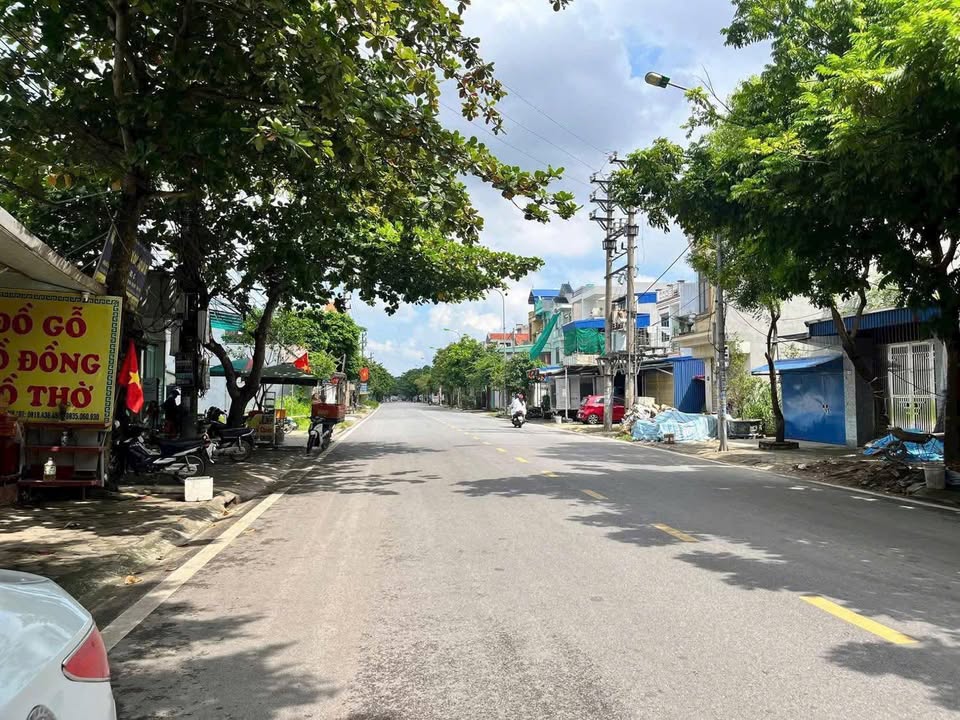 Đất nền phường Hồng Quang, 65.7 m² giá 1.2 tỷ - Đường lớn, vỉa hè rộng!