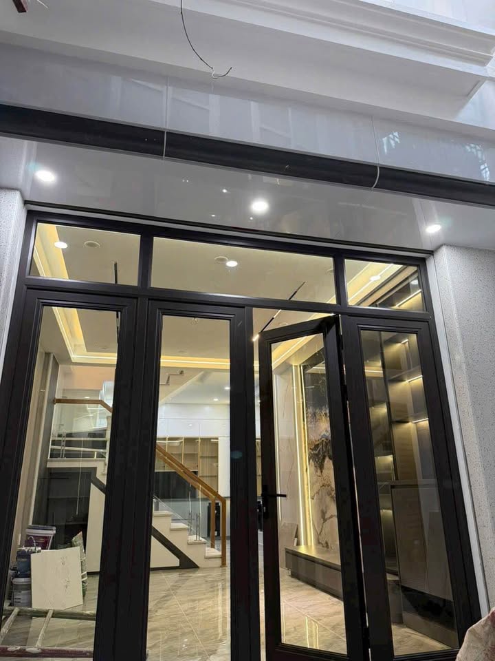 Nhà 4 tầng ngõ Hồ Thượng Lý, Hải Phòng, 40m², Giá 3.5 Tỷ - Pháp lý rõ ràng, Nội thất 6*