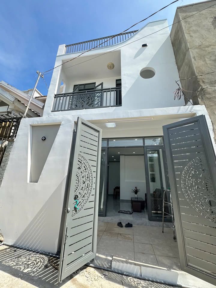 Nhà 1 Lầu 1 Trệt Phường Hố Nai 65m² giá 1.55 tỷ - Đường rộng ô tô vào tận nơi!