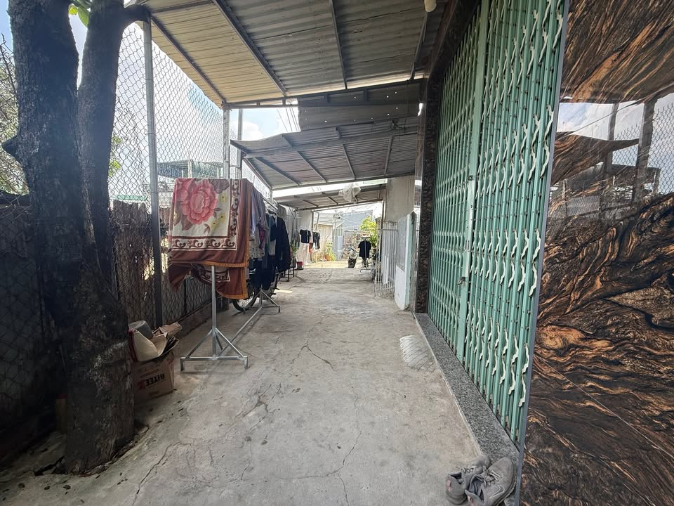 Nhà cấp 4 mới xây khu Ao Cá Bác Hồ, Đường Tây Sơn, 53m² - Giá tốt thỏa thuận!