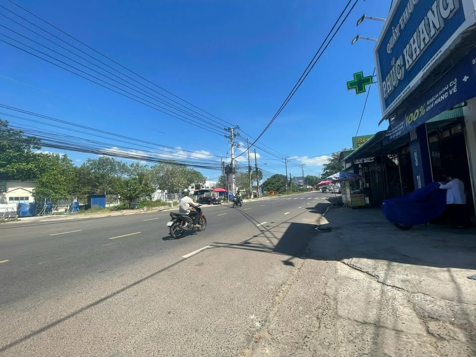 Đất thổ cư 103m² mặt tiền bê tông - Chỉ 1 tỷ tại Phan Thiết!