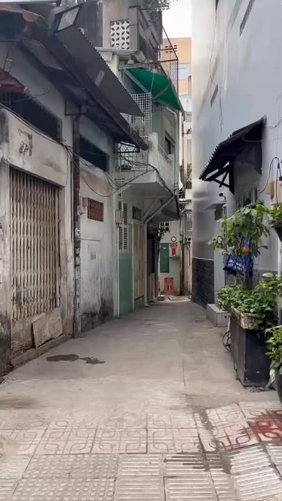 Nhà phố 3 tầng tại Phan Văn Trị, Quận 5, 27m² giá 5.88 tỷ - Nhà đẹp, chính chủ!