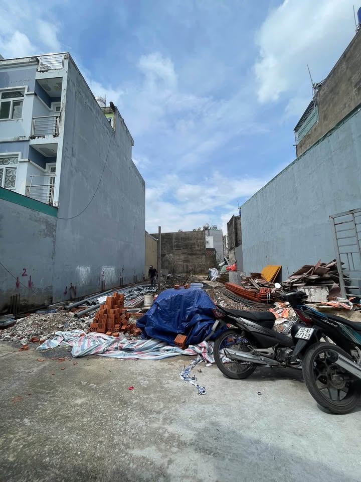 Đất nền Hiệp Thành, Q12 137m² giá 7 tỷ - Tiềm năng phát triển lớn!