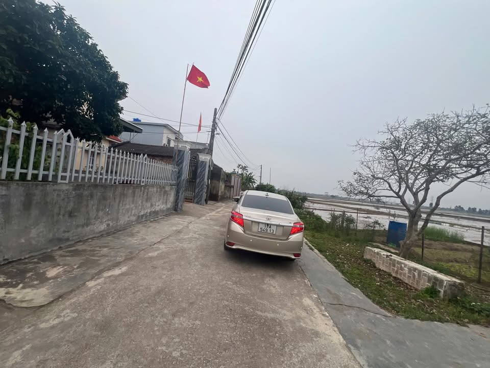 Đất nền Phong Châu Đông Hưng 203m² giá 1 tỷ - Pháp lý rõ ràng, sẵn sàng giao dịch!