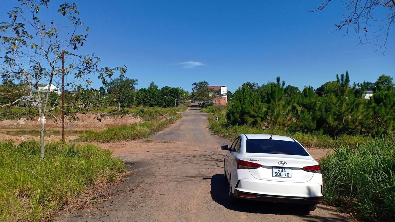 Đất nền lô góc tại Capital Bảo Lộc 180m² giá 2.95 tỷ - Môi trường thoáng mát!