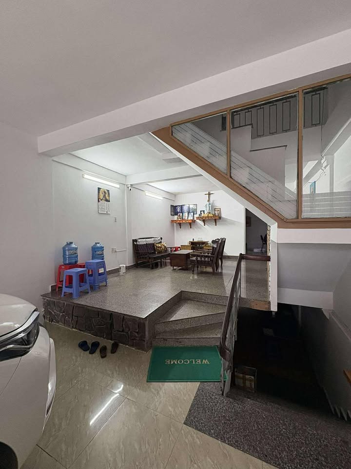 Nhà mặt tiền Quốc lộ 20, Phường 2, Bảo Lộc, 140m² - Giá chỉ 10.5 tỷ! Đầu tư sinh lời ngay!