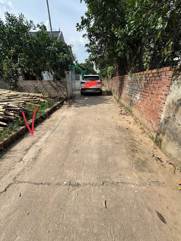 Đất Vân Phúc 93m² giá 2 tỷ - Ô tô vào tận nơi, vị trí thuận lợi!