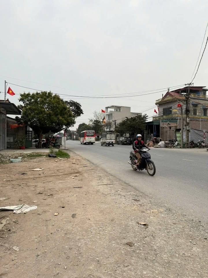 Đất nền kinh doanh tuyệt vời tại QL10, Đông Hải, Quỳnh Phụ - Chỉ 2 tỷ