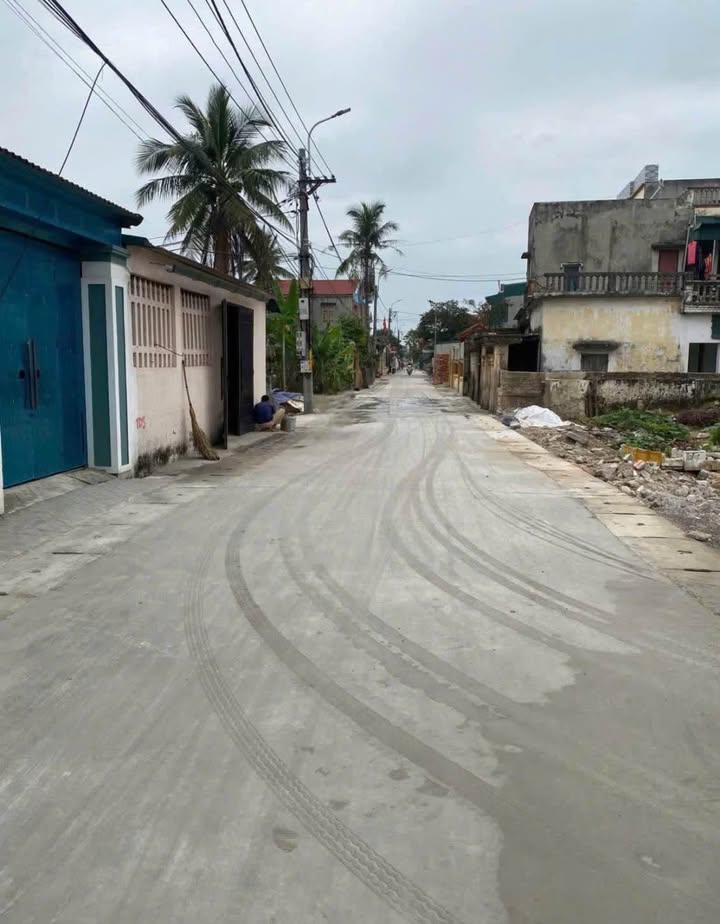 Đất lô 2 mặt tiền tại phường Quảng Thịnh, 128m² giá chỉ 1.x tỷ - Cơ hội vàng đầu tư!