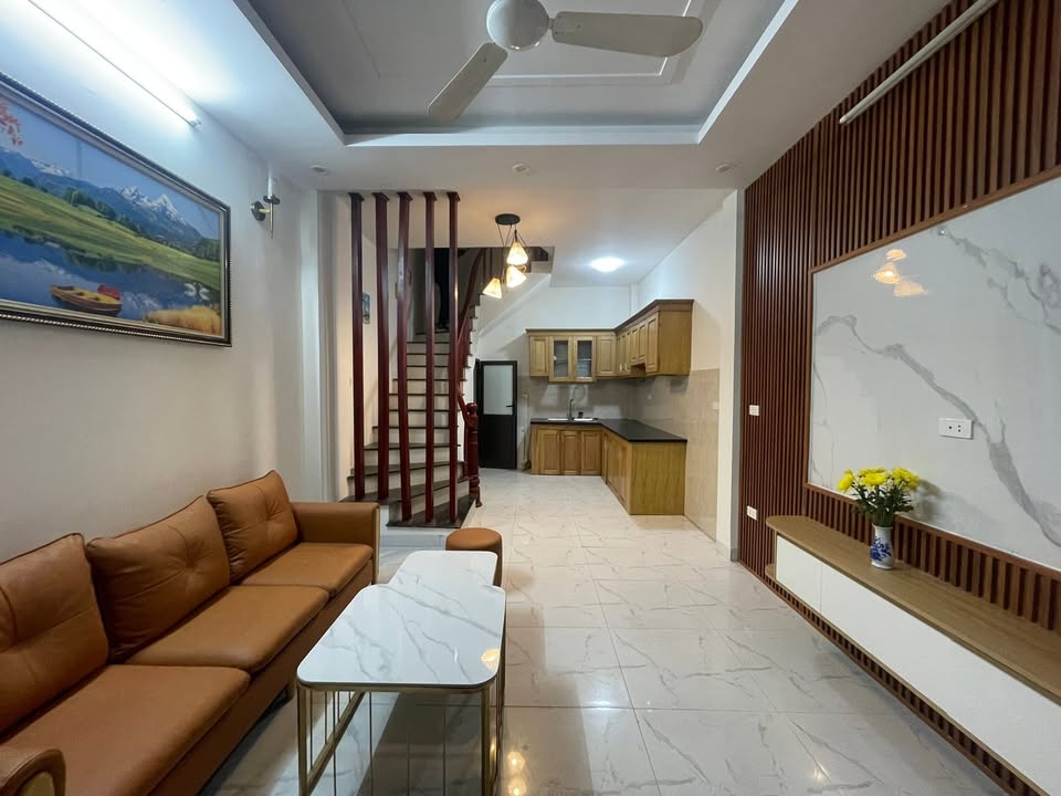 Nhà 4 tầng Phường Biên Giang 30m² giá 3.6 tỷ - Full nội thất sang trọng!