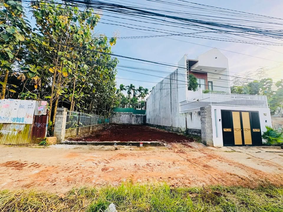 Đất nền liền kề Hẻm 266 Y Moan 245m² giá 2.89 tỷ - Pháp lý rõ ràng, đầu tư sinh lời!