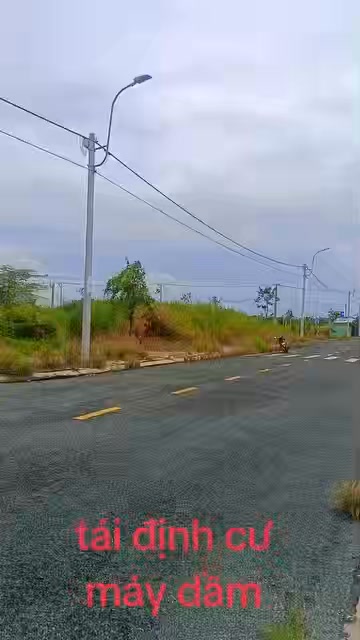 Đất nền khu tái định cư Máy Dầm, Quận Cái Răng, 109m² giá 890 triệu - Đối diện công viên!