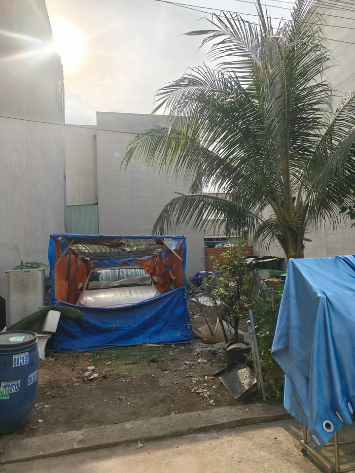 Đất 84m² hẻm 261 Đình Phong Phú, Quận 9 - Giá chỉ 5.8 tỷ, sổ hồng riêng!