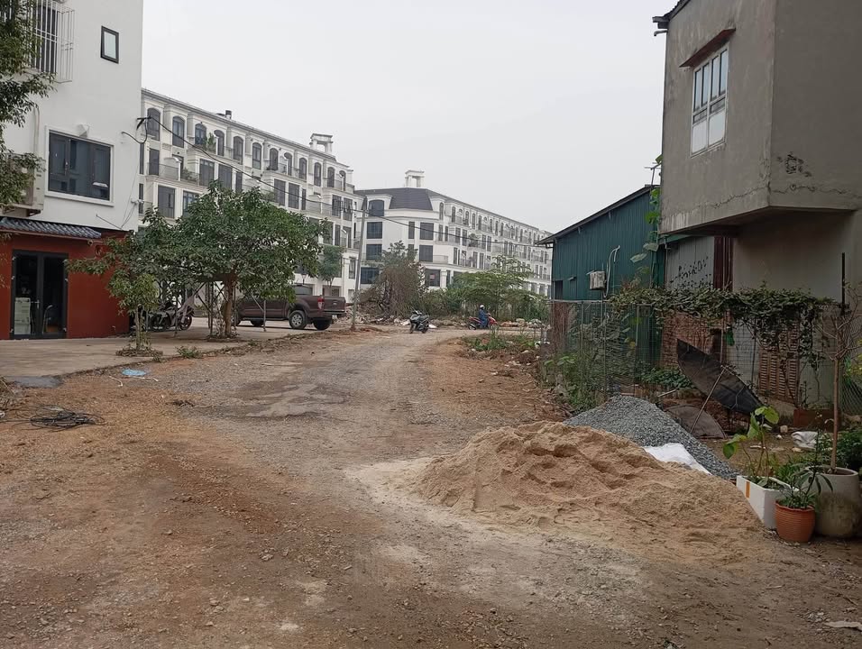 Đất nền Kim Chung Hoài Đức 66m² giá 12 tỷ - Đường 12m, 2 mặt tiền