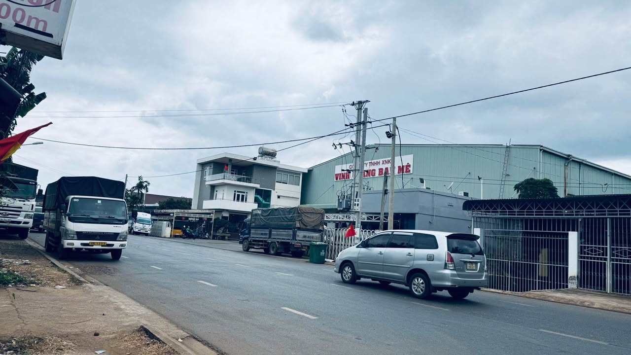 Đất nền Hẻm cấp 1 Y Wang, Buôn Ma Thuột 288m² giá 3.6 tỷ - Đường nhựa rộng 8m, gần chợ!