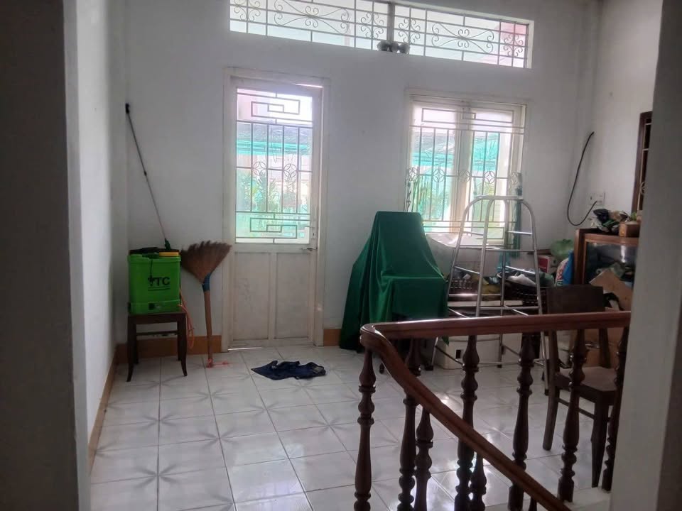 Nhà 1 trệt 1 lầu tại trung tâm Phan Thiết 87m² giá 2.5 tỷ - Sổ đỏ chính chủ