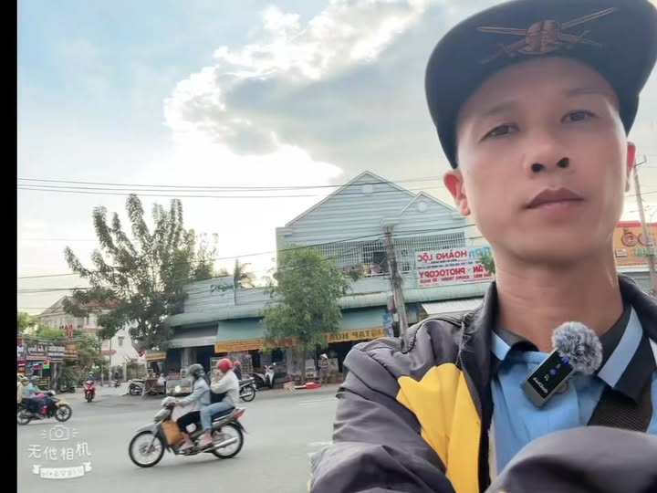 Nhà lầu và 6 phòng trọ tại Bến Cát 150m² giá chỉ 3.1 tỷ - Cơ hội đầu tư hấp dẫn!