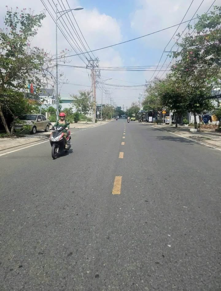 Đất nền mặt tiền đường Lộ Liên Hương Rạch Giá 221m² giá 3.85 tỷ - Cơ hội đầu tư tuyệt vời!