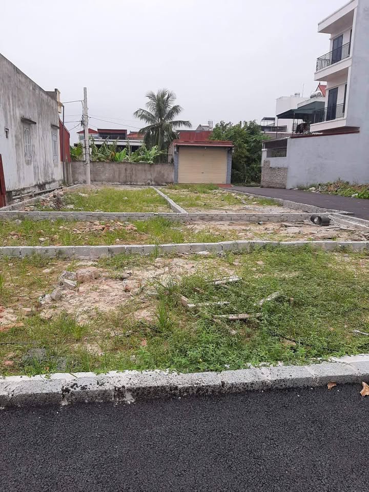 Đất nền xã Kiến Hưng 60m² giá 1.4 tỷ - Ô tô đỗ cửa, gần chợ và trường học!