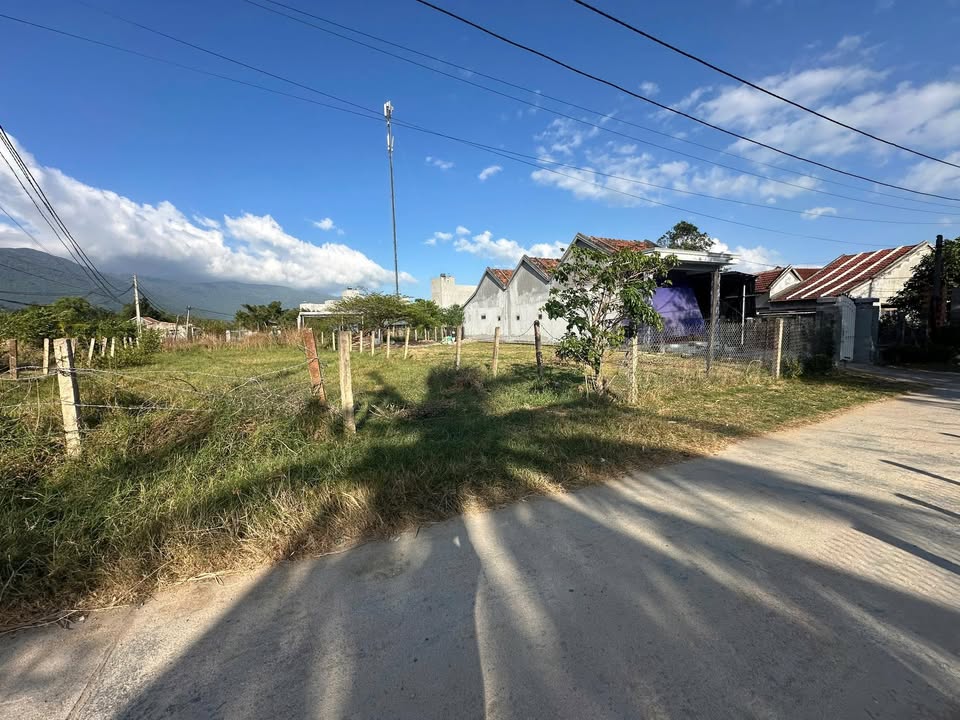 Đất thổ cư thôn Tân Phú, xã Vạn Phú, 209m² giá 668.8 triệu - Cơ hội đầu tư hấp dẫn!