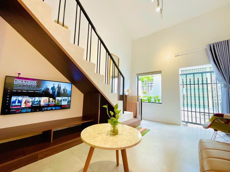 Nhà phố Quang Trung Quy Nhơn 33.5m² giá 2.25 tỷ - Vị trí đắc địa gần biển!
