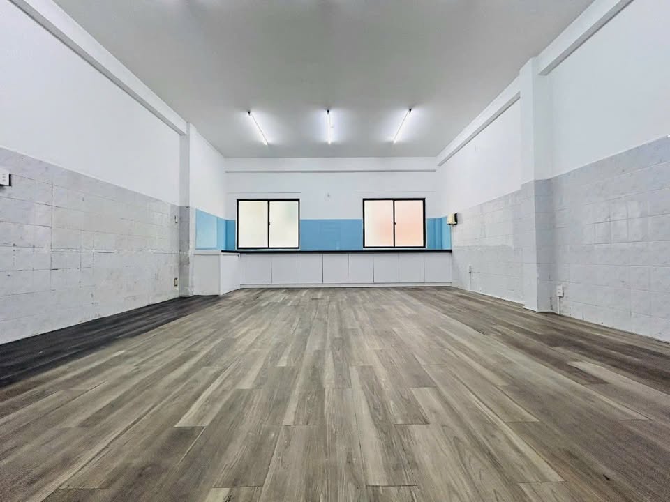 Nhà FrontHouse Tân Bình 192m² giá tốt - Đầu tư sinh lời ngay!