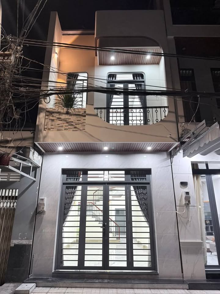 Nhà đẹp 2 tầng tại Xẻo Trôm, Long Xuyên 56m² giá 2.85 tỷ - Thiết kế hiện đại, sẵn vào ở!