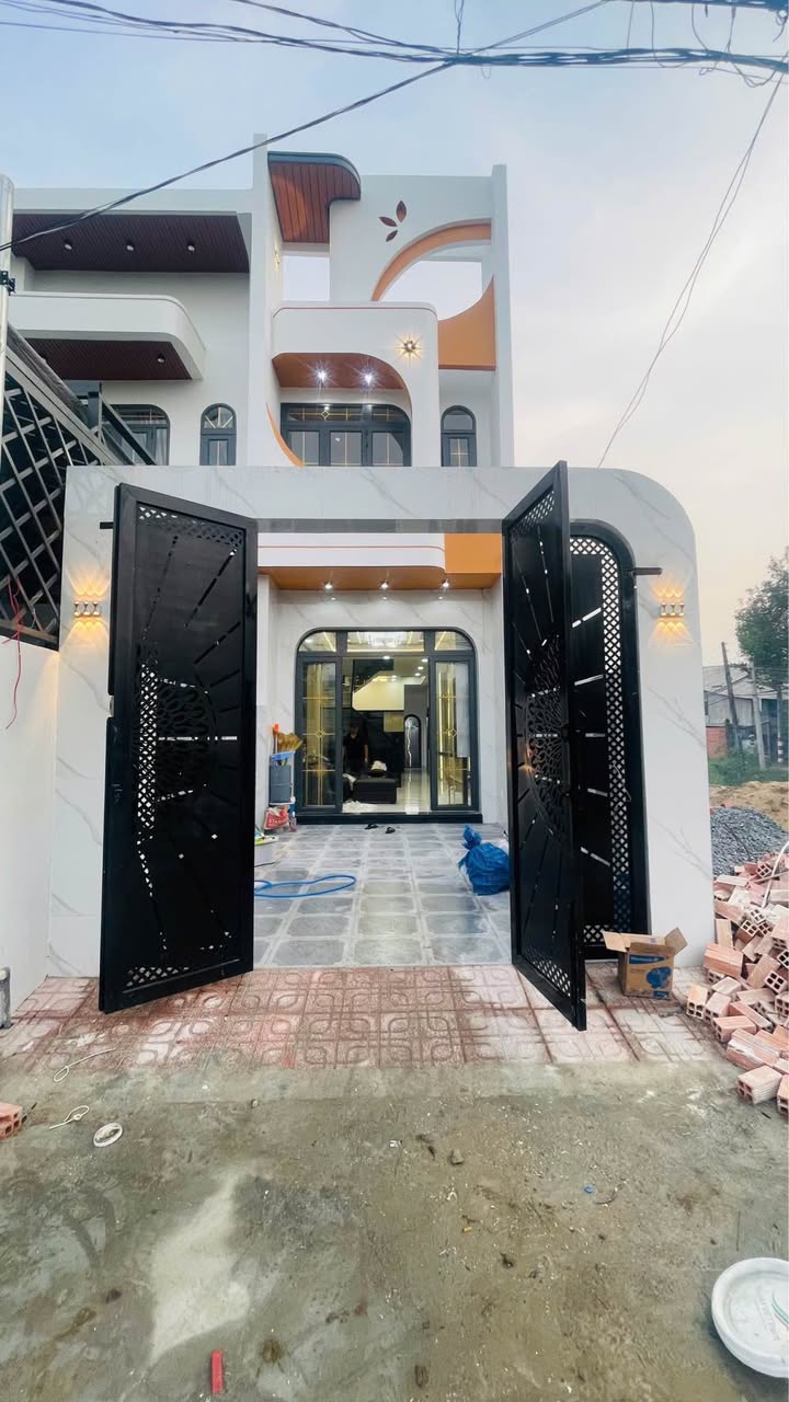 Nhà mặt tiền kinh doanh Xã Phước Lý 108m² giá 3.1 tỷ - Chính chủ bán gấp!