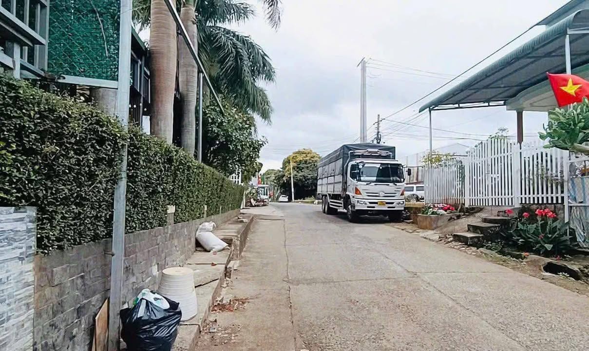 Đất mặt tiền Cao Bá Quát, Liên Nghĩa, 153m² giá 3.5 tỷ - Cơ hội đầu tư tuyệt vời!