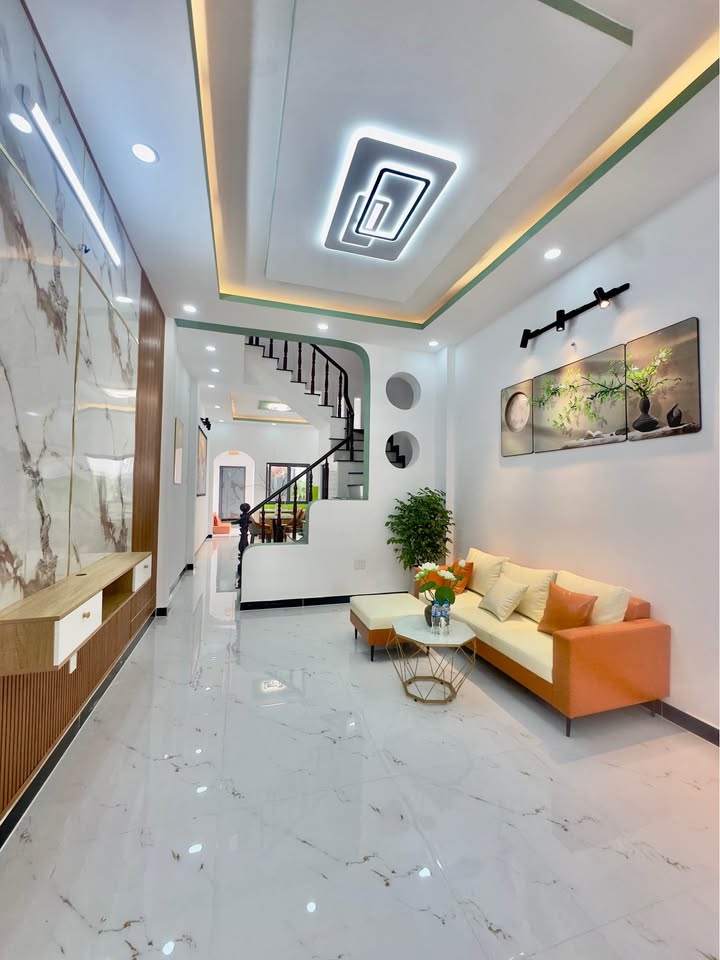 Nhà phố 23 Hương Lộ 2, 92m² giá 8.3 tỷ - Sổ hồng riêng, chính chủ!