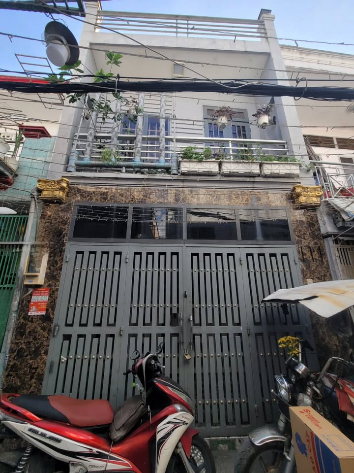 Nhà bán Gò Vấp 56m² giá 5.1 tỷ - Khu vực an ninh, giao thông thuận lợi!