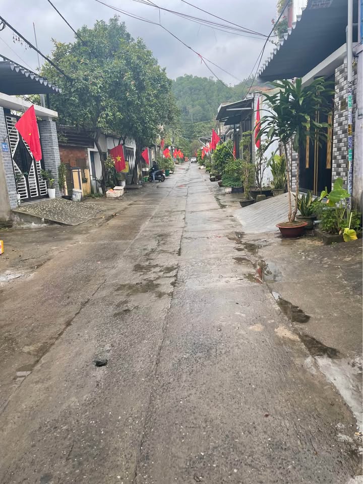 Dãy trọ K151 Âu Cơ, Hòa Khánh 120m² giá 3.75 tỷ - Đầu tư sinh lời ổn định!